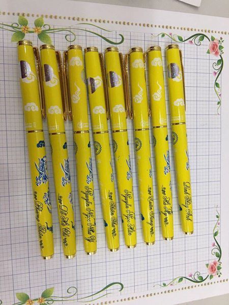 bút cho học sinh lớp 1